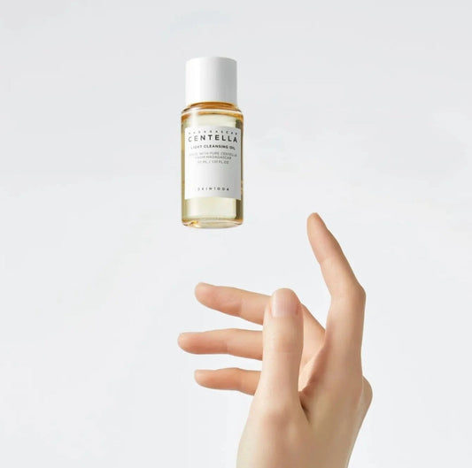 SKIN1004 - Madagascar Centella Light Cleansing Oil [Travel Size 30ml]